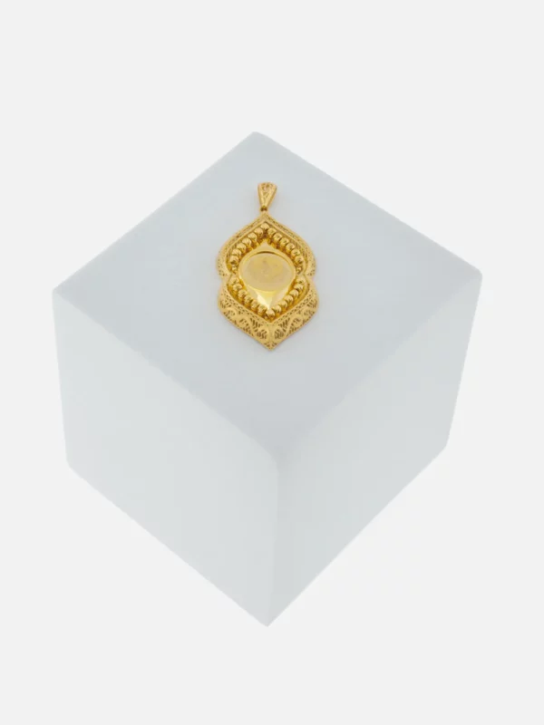 vintage gold pendant 5042 at Alsayed jewellery London